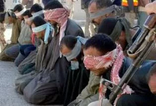 القوات الحكومية تعتقل (15) مواطنا بحملات دهم وتفتيش تعسفية في محافظة ديالى